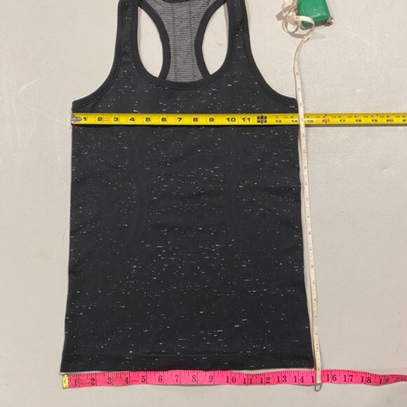 Lululemon Swiftly Tech Racerback Tank Top Black Speckled Size XXS,  2 - Picture 5 of 6